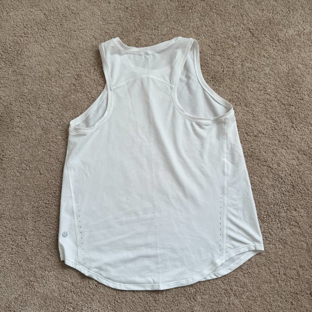 Lululemon Tanktop - Picture 2 of 2
